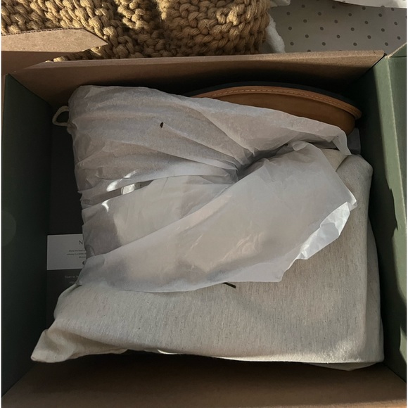 Nisolo All Weather Boots in Tobacco size 11 - Picture 4 of 7